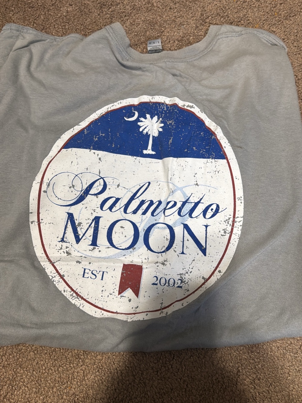 Palmetto Moon Women’s Short Sleeve Tee in Gray